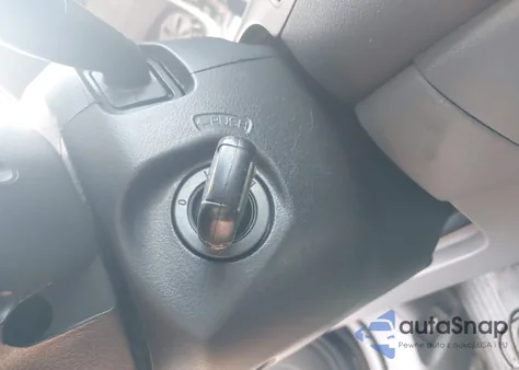 2004 Honda Accord 3.0 Ex z USA, uszkodzony, nr VIN 1HGCM66564A003672